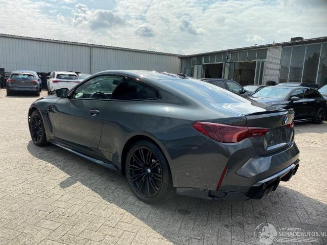 BMW M4 Competition Coupe LCI *HEAD-UP - NAVI - KAM*