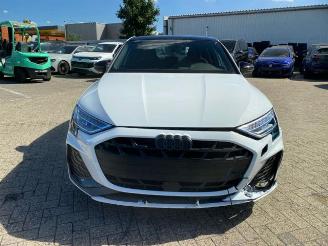 Audi A3 Limousine 30 TFSI S line *PANO - NAVI - KAM* picture 6