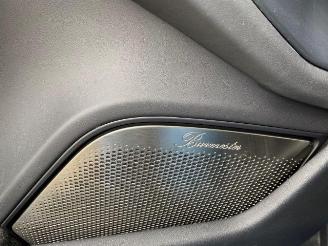 Porsche Taycan Turbo S *HEAD-UP -PANO -PCCB* picture 22