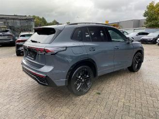 Volkswagen Tiguan 2.0 TSI DSG 4Motion R-Line *HEAD-UP-PANO* picture 2