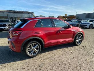 skadebil bromfiets Volkswagen T-Roc 1.5 TSI DSG R-Line *KAM - NAV - PANO * 2022/9