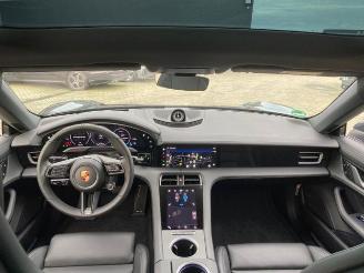 Porsche Taycan 4S Facelift *PANO - HEAD UP - KAM - BOSE* picture 20