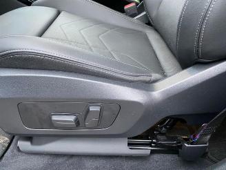 BMW iX1 eDrive20 M Sport Pro HUD/ AHK /Storm damage picture 26