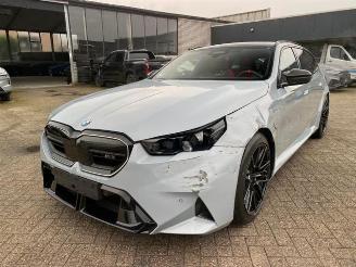 BMW M5 Touring *HEAD-UP - PANO - BOWERS - 360* picture 11