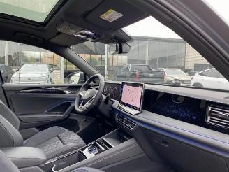 Volkswagen Tiguan 2.0 TDI DSG 4Motion R-Line* AHK - HUD * picture 21