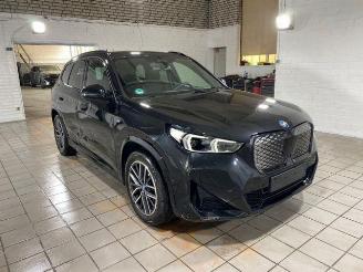 Schadeauto BMW iX1 eDrive20 M Sport KAM/NAVI 2024/7