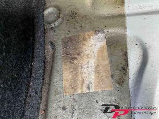 Volkswagen Polo Polo IV (9N1/2/3), Hatchback, 2001 / 2012 1.4 16V picture 15