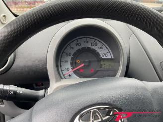 Toyota Aygo Aygo (B10), Hatchback, 2005 / 2014 1.0 12V VVT-i picture 11