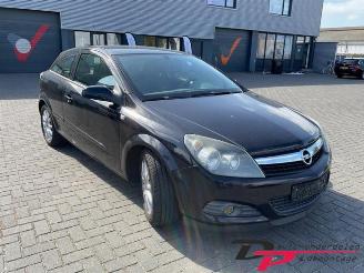 Opel Astra Astra H GTC (L08), Hatchback 3-drs, 2005 / 2011 1.4 16V Twinport picture 3
