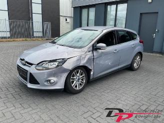 demontáž osobní automobily Ford Focus Focus 3, Hatchback, 2010 / 2020 1.0 Ti-VCT EcoBoost 12V 100 2013/5