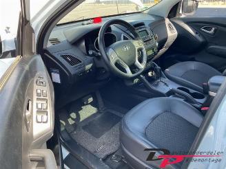 Hyundai Ix35 iX35 (LM), SUV, 2009 / 2015 2.0 16V picture 24