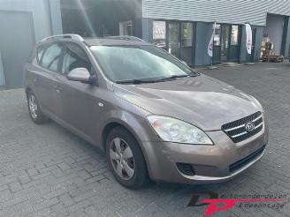 Kia Cee d Cee'd Sporty Wagon (EDF), Combi, 2007 / 2012 1.6 CVVT 16V picture 3