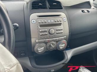 Daihatsu Sirion Sirion 2 (M3), Hatchback, 2005 1.3 16V DVVT picture 17