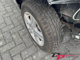 Daihatsu Sirion Sirion 2 (M3), Hatchback, 2005 1.3 16V DVVT picture 13