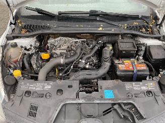 Renault Clio 1.2 GT Sport picture 22