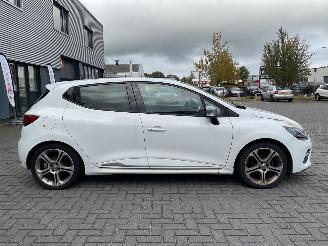 Renault Clio 1.2 GT Sport picture 4