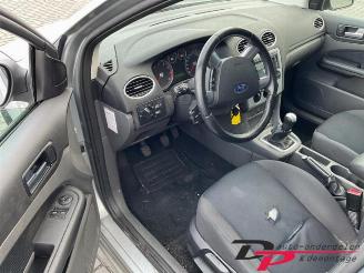 Ford Focus Focus 2, Sedan, 2005 / 2012 1.6 16V picture 10