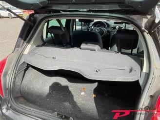 Renault Clio Clio III (BR/CR), Hatchback, 2005 / 2014 1.6 16V picture 17