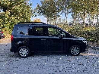 Mercedes T/TE/TD Mercedes-Benz T-Klasse T -Klasse 160 d Camera 2 kanten schuifdeur picture 13