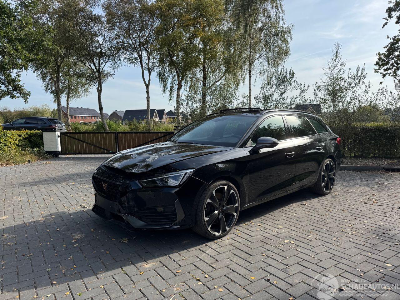 Cupra Leon Cupra Leon Sportstourer VZ Panorama Ambiance LED VOL