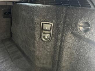 BMW 5-serie M550 5 Touring M550 d xDrive Panorama Trekhaak HUD !! picture 10