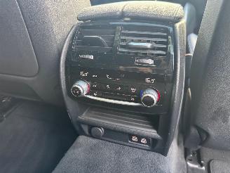 BMW 5-serie M550 5 Touring M550 d xDrive Panorama Trekhaak HUD !! picture 19