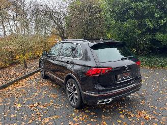 Volkswagen Tiguan Volkswagen Tiguan R-Line 4Motion Panorama AHK Camera VOL! picture 13