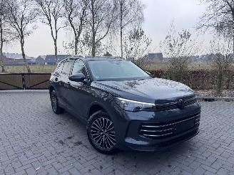 Auto incidentate Volkswagen Tiguan Tiguan 1.5 TSI eHybrid 150 kW Elegance Camera Trekhaak 2025/1
