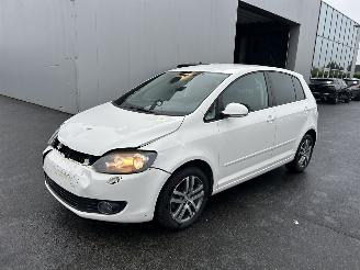 skadebil auto Volkswagen Golf plus  2010/4