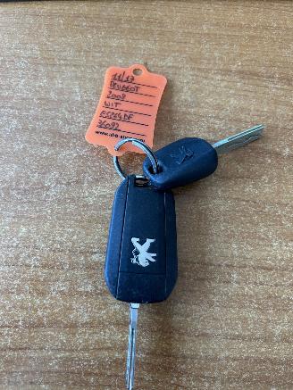 Peugeot 2008  picture 28