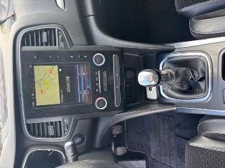 Renault Mégane with cockpit and airbags picture 8