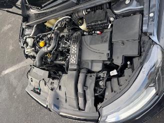 Renault Mégane with cockpit and airbags picture 14