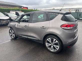 Renault Mégane Scénic  picture 4