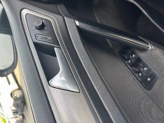 Volkswagen Golf  picture 9