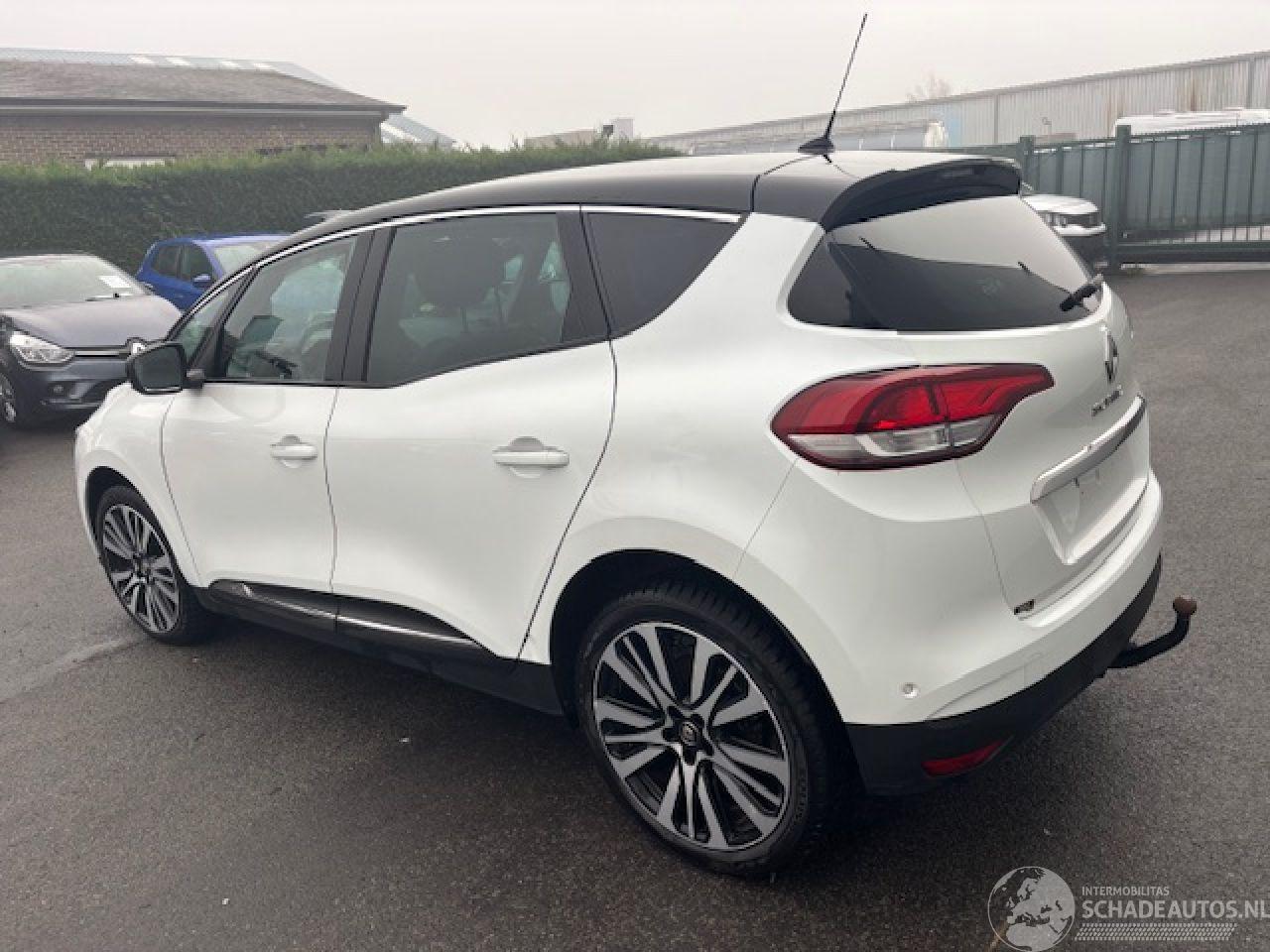 Renault Mégane Scénic INITIALE