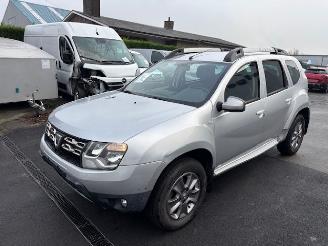 Damaged car Dacia Duster  2015/3