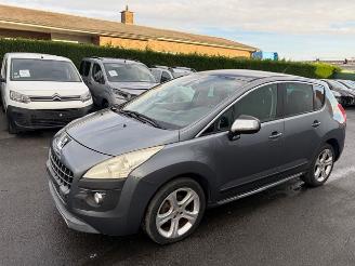 krockskadad bil auto Peugeot 3008  2011/6