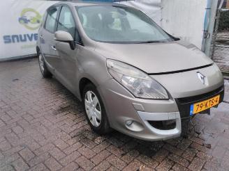Renault Scenic Scenic III (JZ), MPV, 2009 / 2016 1.4 16V TCe 130 picture 2