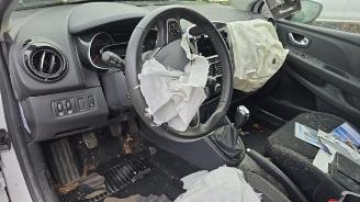 Renault Clio Clio IV Estate/Grandtour (7R), Combi 5-drs, 2012 / 2021 1.5 Energy dCi 90 FAP picture 18