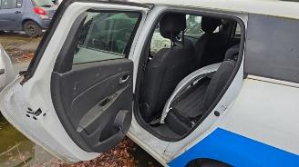 Renault Clio Clio IV Estate/Grandtour (7R), Combi 5-drs, 2012 / 2021 1.5 Energy dCi 90 FAP picture 8