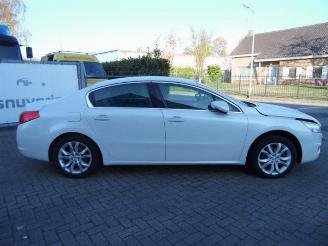 Peugeot 508 508 (8D), Sedan, 2010 / 2018 2.0 Hybrid4 16V picture 8