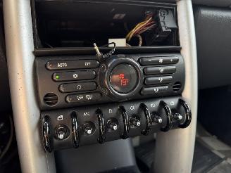 Mini Cooper 1.6 Cooper Chili JCW pakket! picture 20