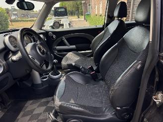 Mini Cooper 1.6 Cooper Chili JCW pakket! picture 16