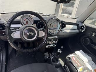 Mini Clubman 1.4 One Airco! Rijdbaar picture 14