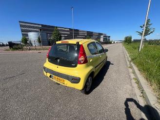 Peugeot 107  picture 6