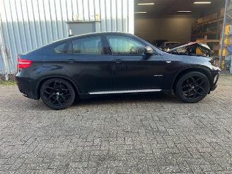 krockskadad bil auto BMW X6  2009/2