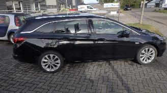 Opel Astra SPORTS TOURER+ 1.4 Turbo Innovation 98dkm! weinig schade picture 8