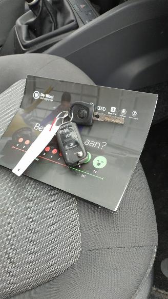 Seat Ibiza ST Style 158000 km luxe uitvoering!! picture 19