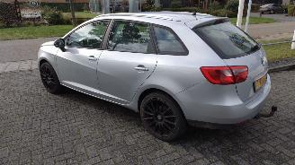 Seat Ibiza ST Style 158000 km luxe uitvoering!! picture 6