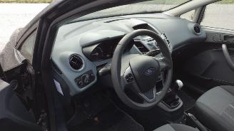 Ford Fiesta 1.25 limited  benzine airco picture 8